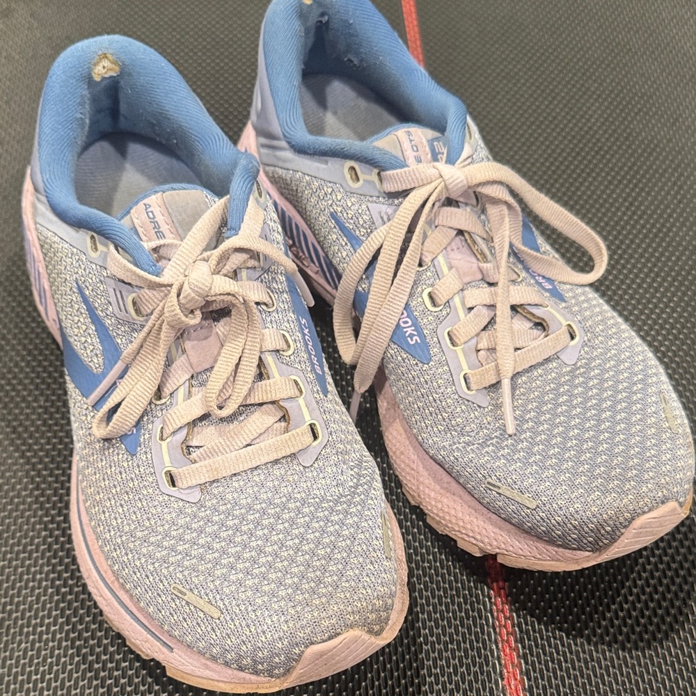 Brooks Adrenaline GTS 22 Women's Athletic Shoes - Light Blue and Pink